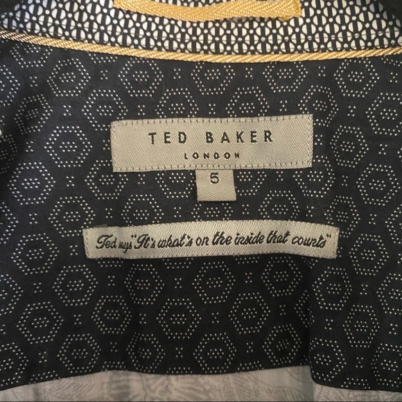 Ted Baker Short Sleeve Casual Button Up Shirt - Picture 2 of 4